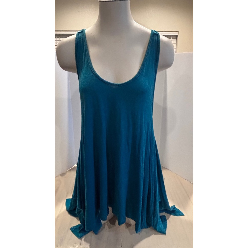 Shyanne Turquoise Crochet Lace Back Sharkbite Hem Tank Top Size‎ M NWT